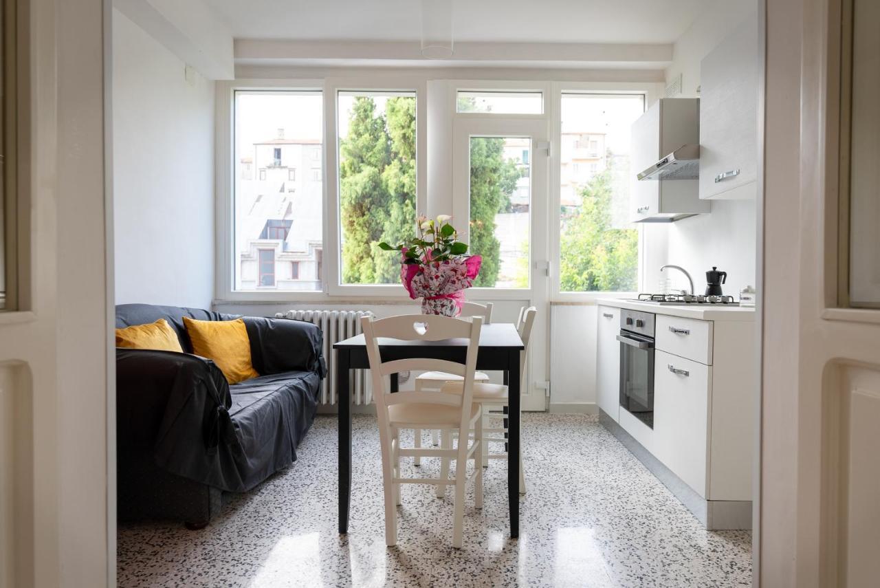 B & B L'Abbraccio Аньоне Екстериор снимка